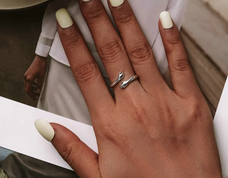 Bague Femme Style Moderne Ajustable Mains Enlacées Idée Cadeau Symbolique - Image 5