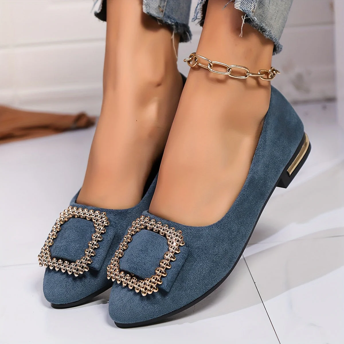 Ballerines élégantes à bout pointu pour femme avec boucle ornementale – Style chic et raffiné pour toutes occasions - Image 2