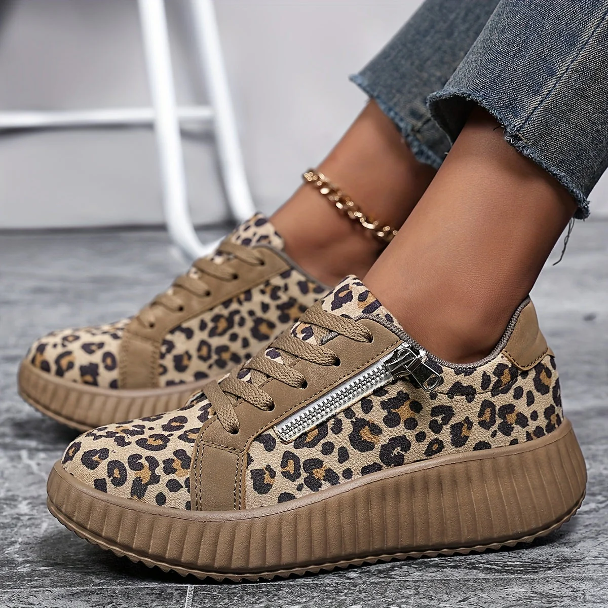 Baskets Femme Léopard Mode à Lacets avec Plateforme et Fermeture Éclair - Style Urbain Décontracté - Image 4