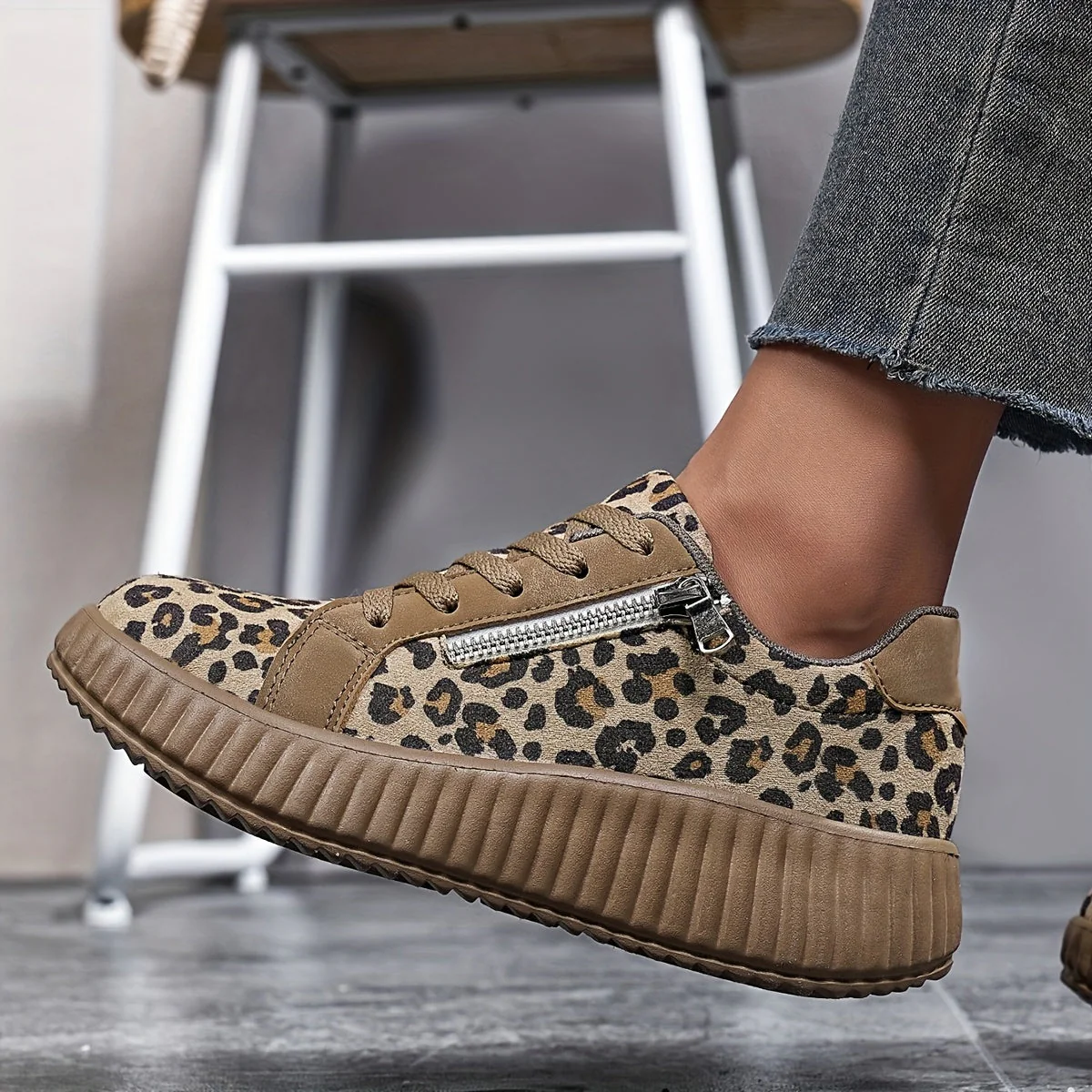 Baskets Femme Léopard Mode à Lacets avec Plateforme et Fermeture Éclair - Style Urbain Décontracté - Image 5