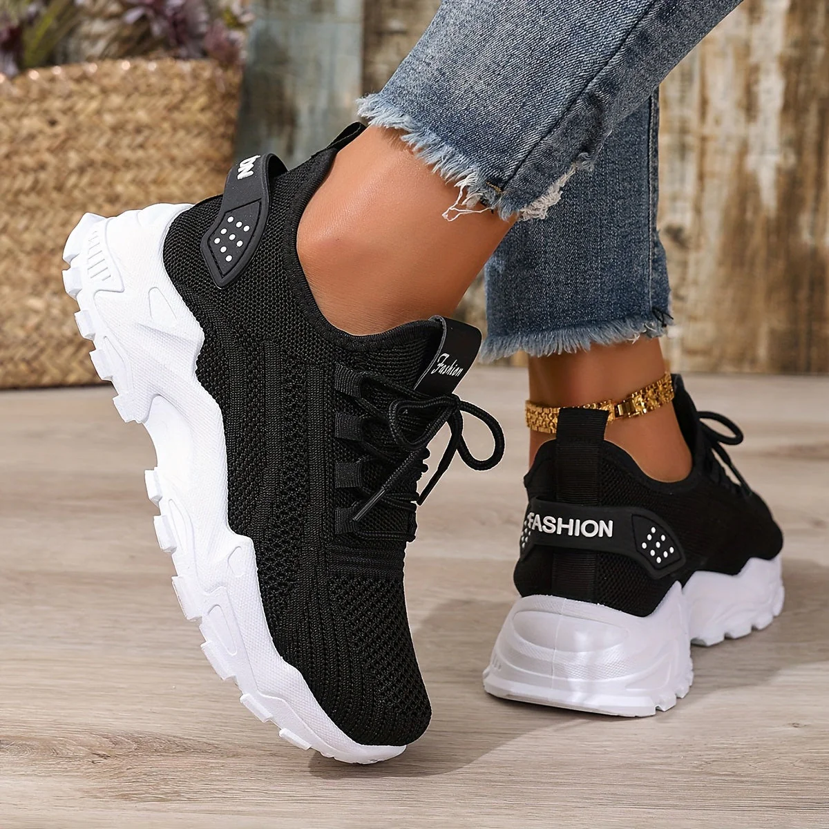 Baskets de sport femme ultra-légères style running pour loisirs et marche - Image 4