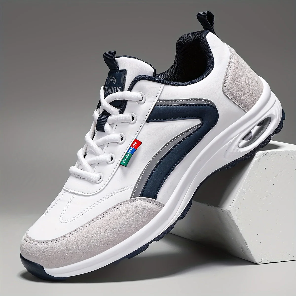 Baskets de sport homme style urbain polyvalentes pour usage quotidien - Image 2