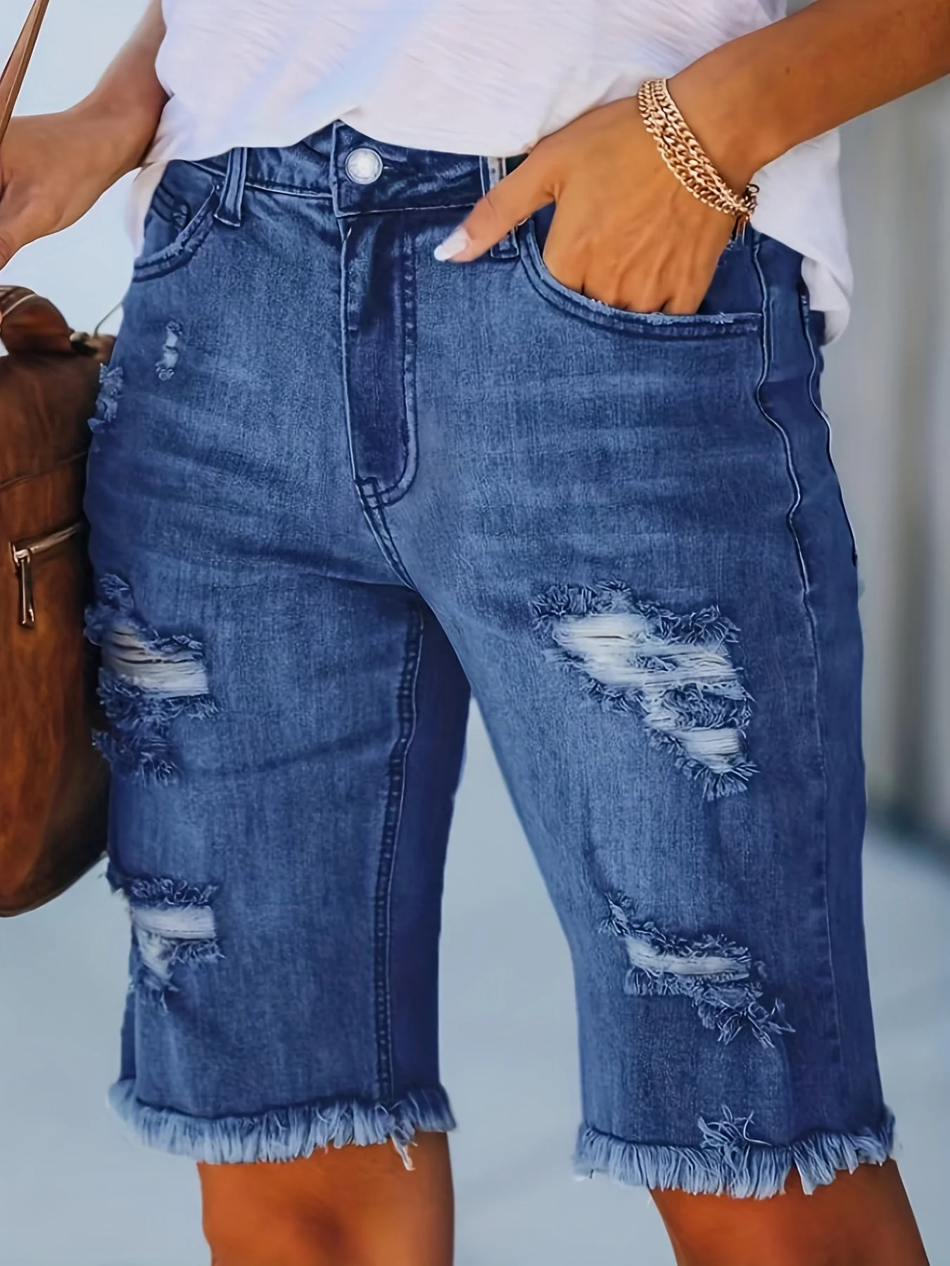Bermuda décontracté déchiré pour femme – Style urbain tendance été - Image 5
