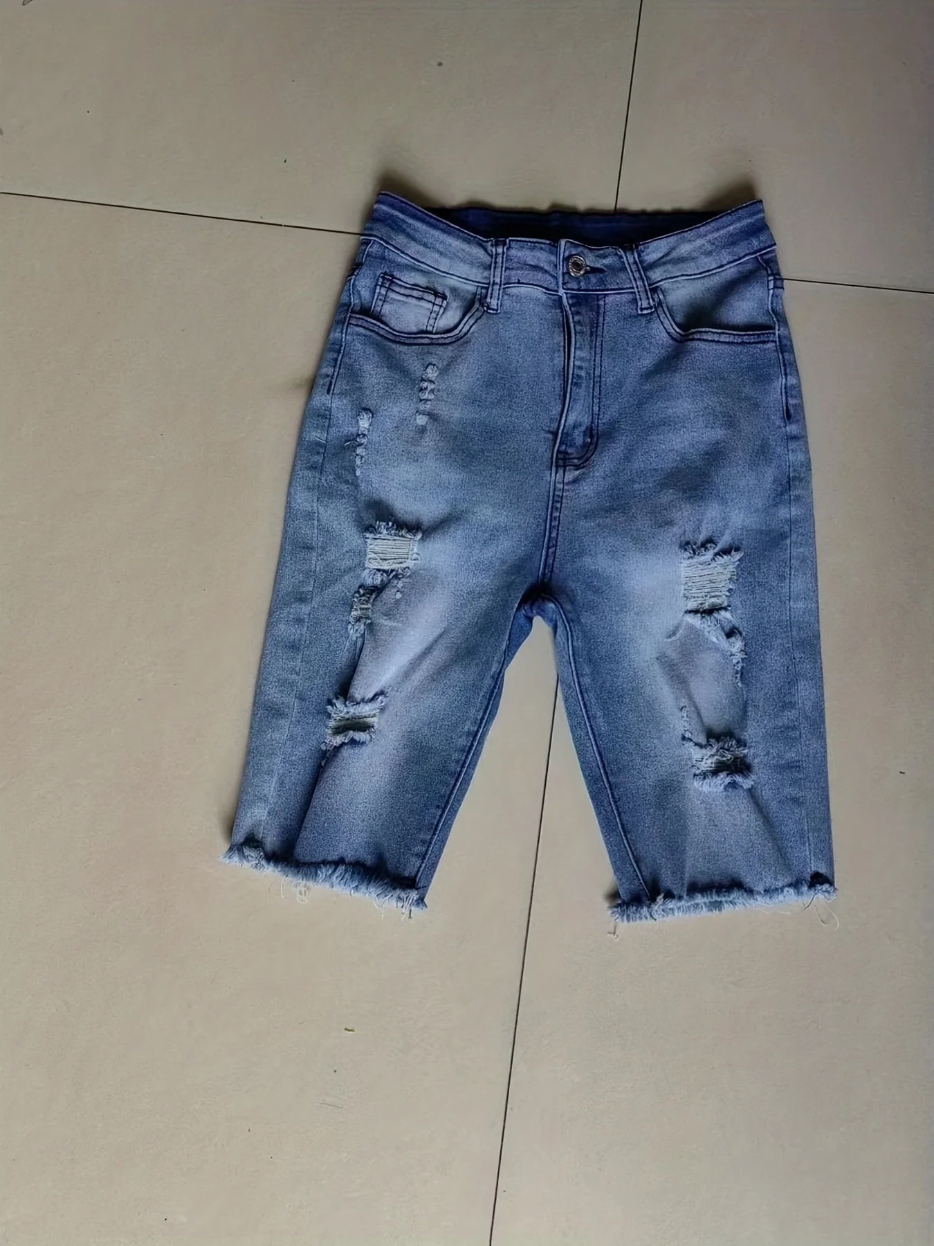 Bermuda décontracté déchiré pour femme – Style urbain tendance été - Image 6