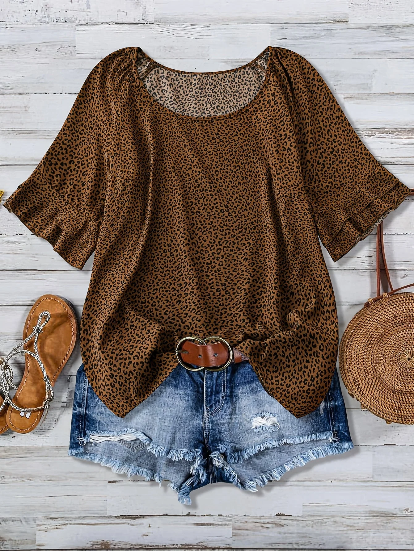 Blouse décontractée à imprimé léopard pour femme, style vacances, manches courtes avec volant - Image 3