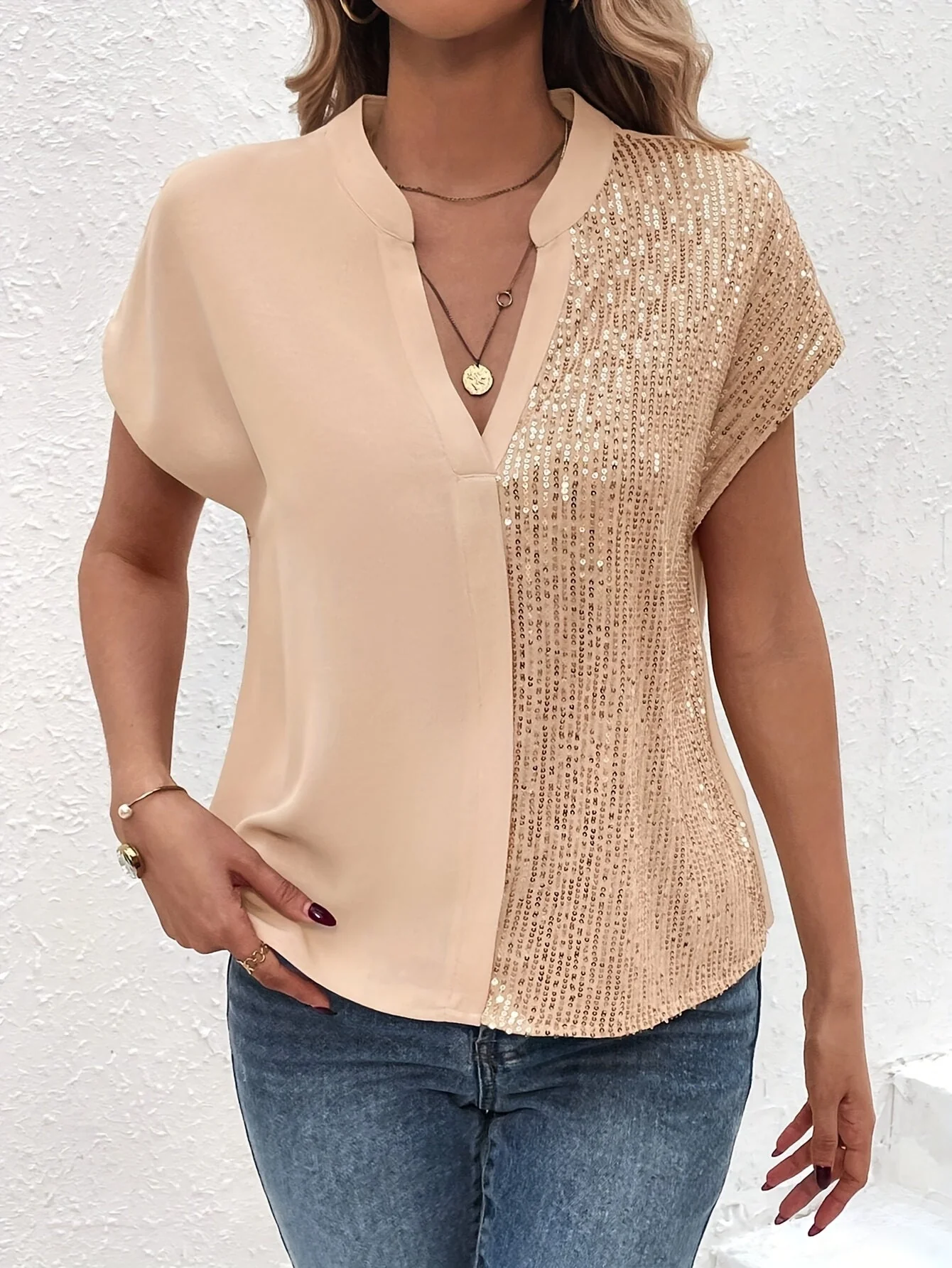 Blouse élégante femme style chic à col en V pour bureau et sorties - Image 10