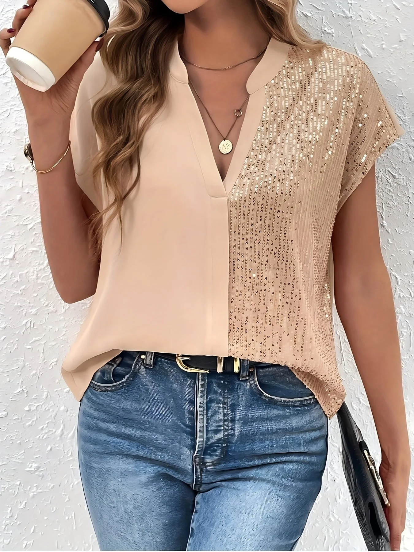 Blouse élégante femme style chic à col en V pour bureau et sorties - Image 2