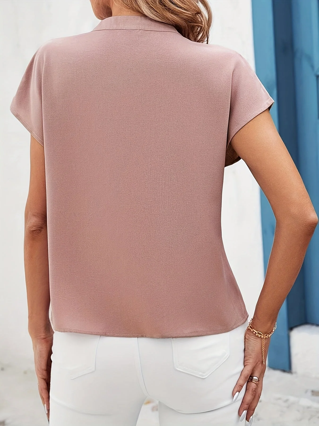 Blouse élégante femme style chic à col en V pour bureau et sorties - Image 9