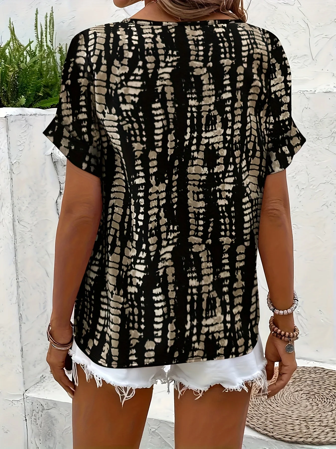 Blouse élégante imprimée manches courtes pour femme – Style décontracté chic, idéale pour l'été et le week-end - Image 9
