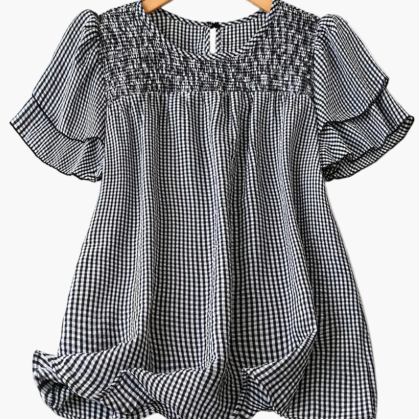 Blouse féminine à pois style élégant avec manches courtes et col rond pour été - Image 8