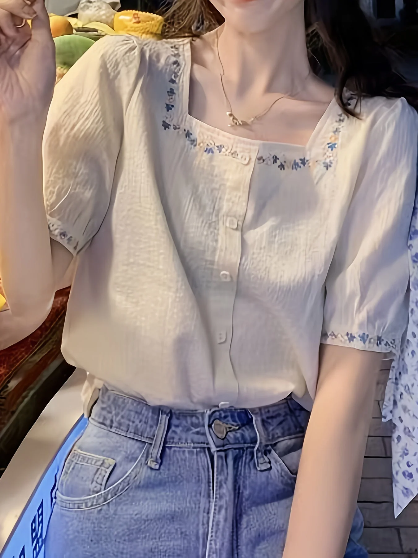 Blouse femme élégante à col carré et broderies florales, style décontracté printemps-été - Image 2