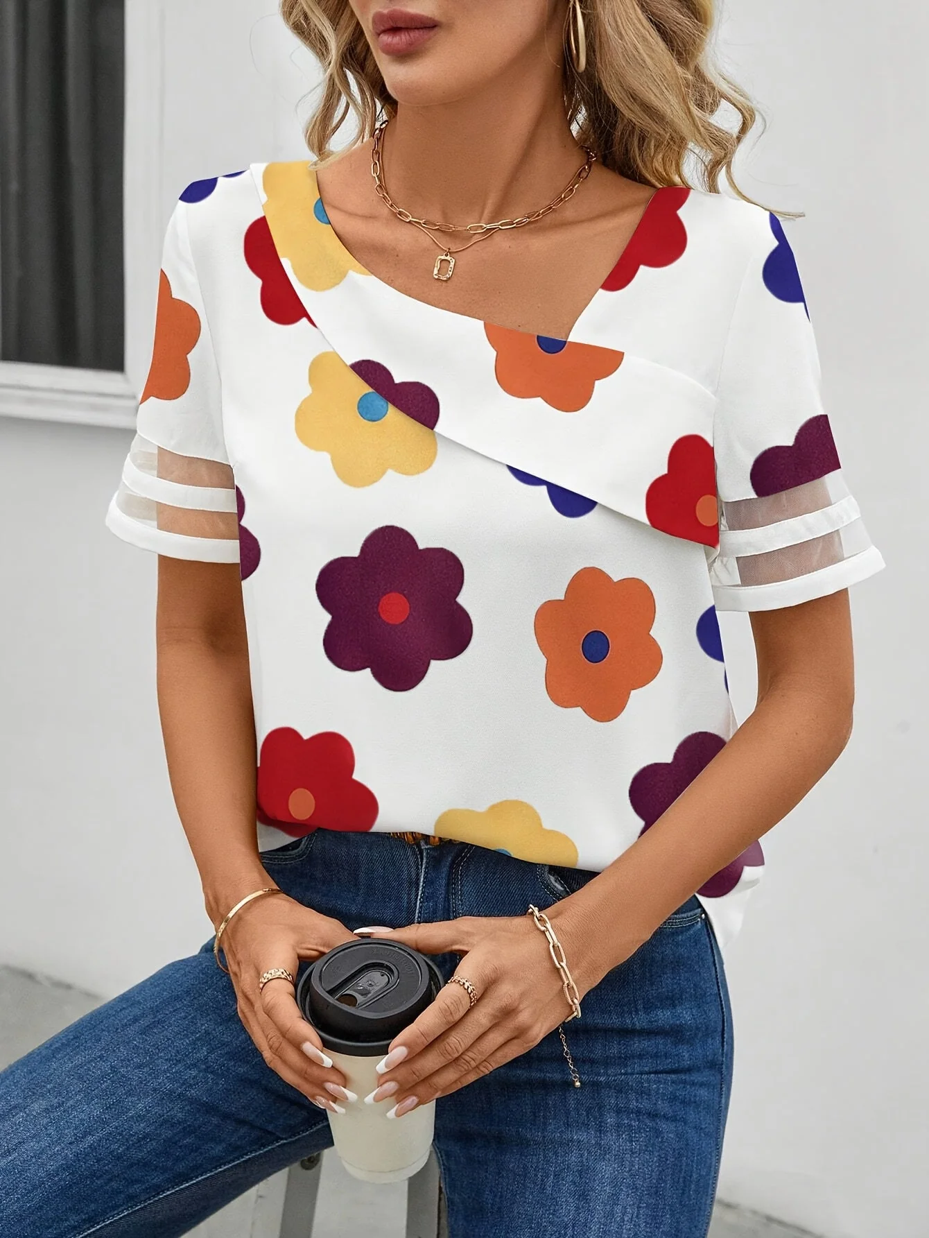 Blouse Femme Élégante à Motifs Fleurs Rétro Col Asymétrique Manches Courtes - Style Décontracté Chic - Image 7
