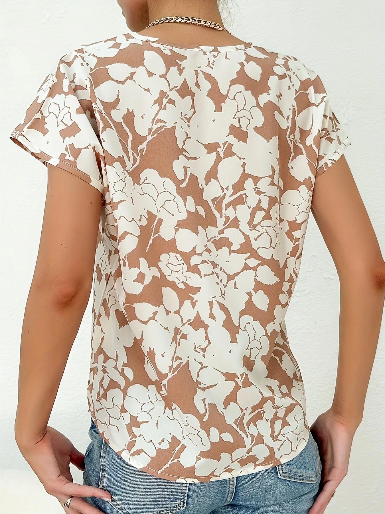 Blouse Femme Élégante Style Floral Col V pour Usage Quotidien et Professionnel - Image 4