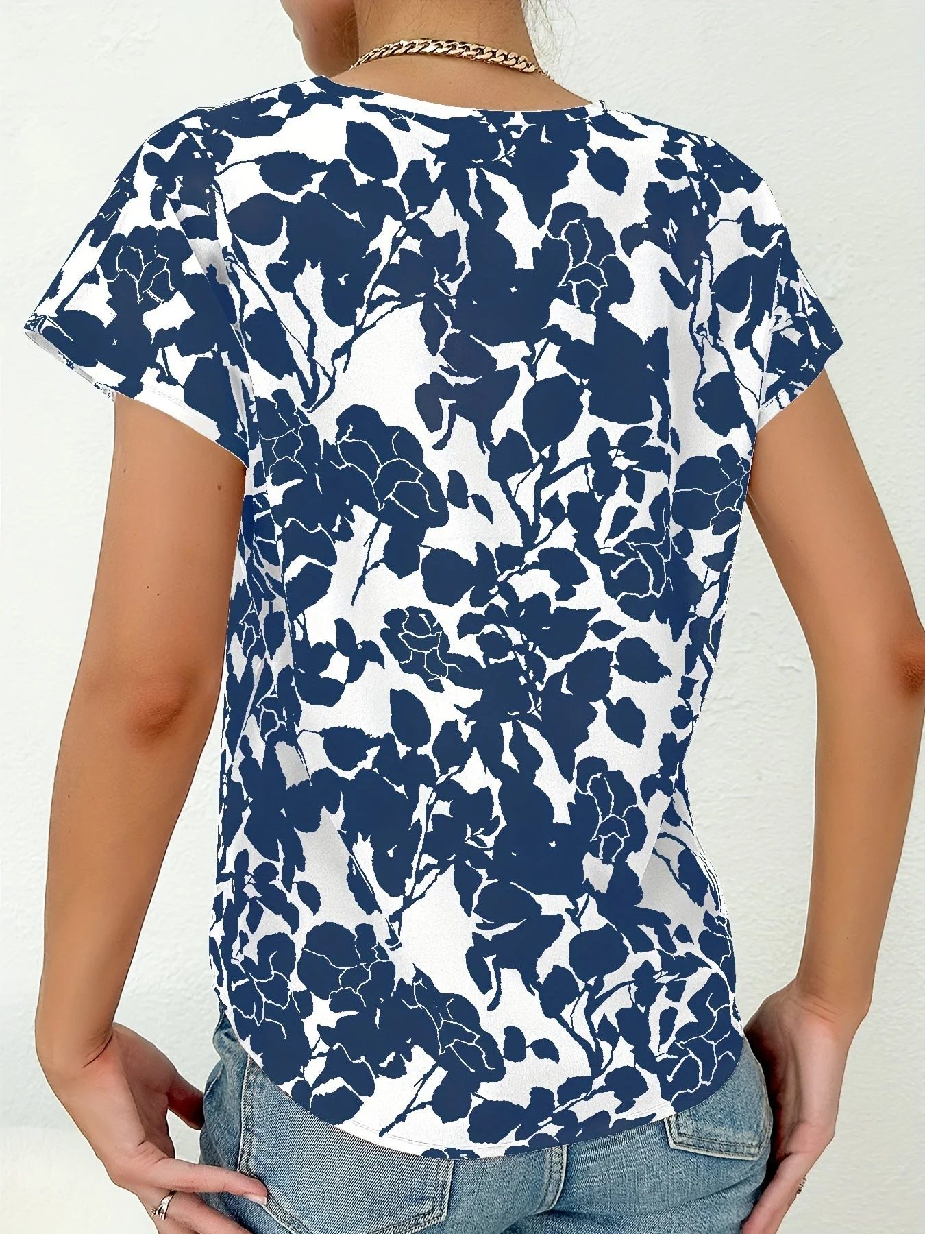 Blouse Femme Élégante Style Floral Col V pour Usage Quotidien et Professionnel - Image 5