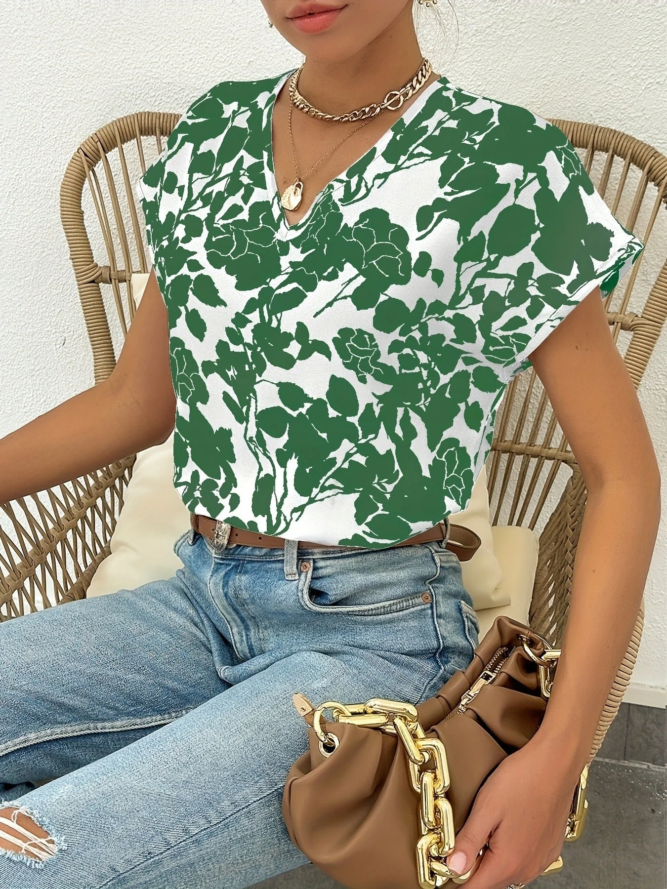 Blouse Femme Élégante Style Floral Col V pour Usage Quotidien et Professionnel - Image 9