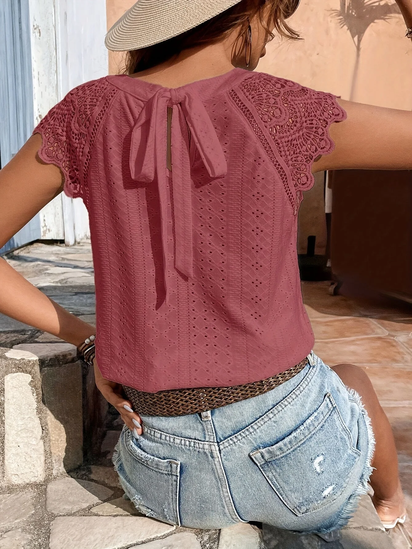 Blouse Femme Style Bohème Chic avec Manches Dentelle et Dos Noué – Mode Été Décontractée - Image 6