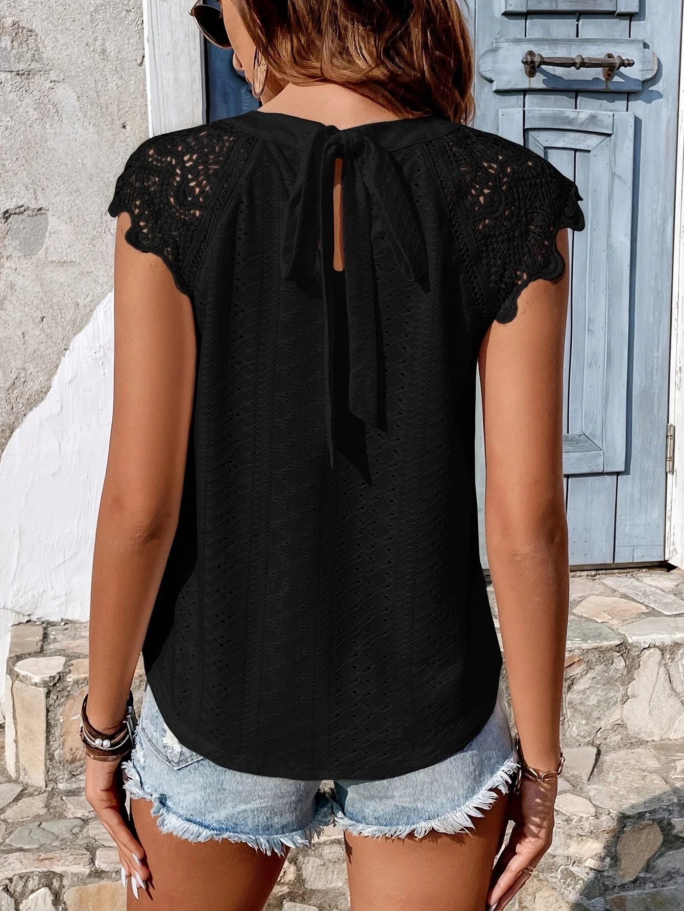 Blouse Femme Style Bohème Chic avec Manches Dentelle et Dos Noué – Mode Été Décontractée - Image 7
