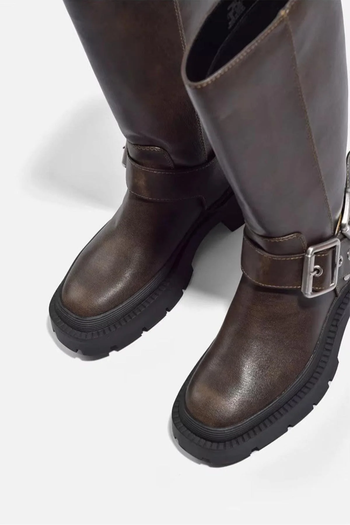 Bottes mi-hautes femme style motard à boucle – Look rétro et pratique pour l'automne et l'hiver - Image 4