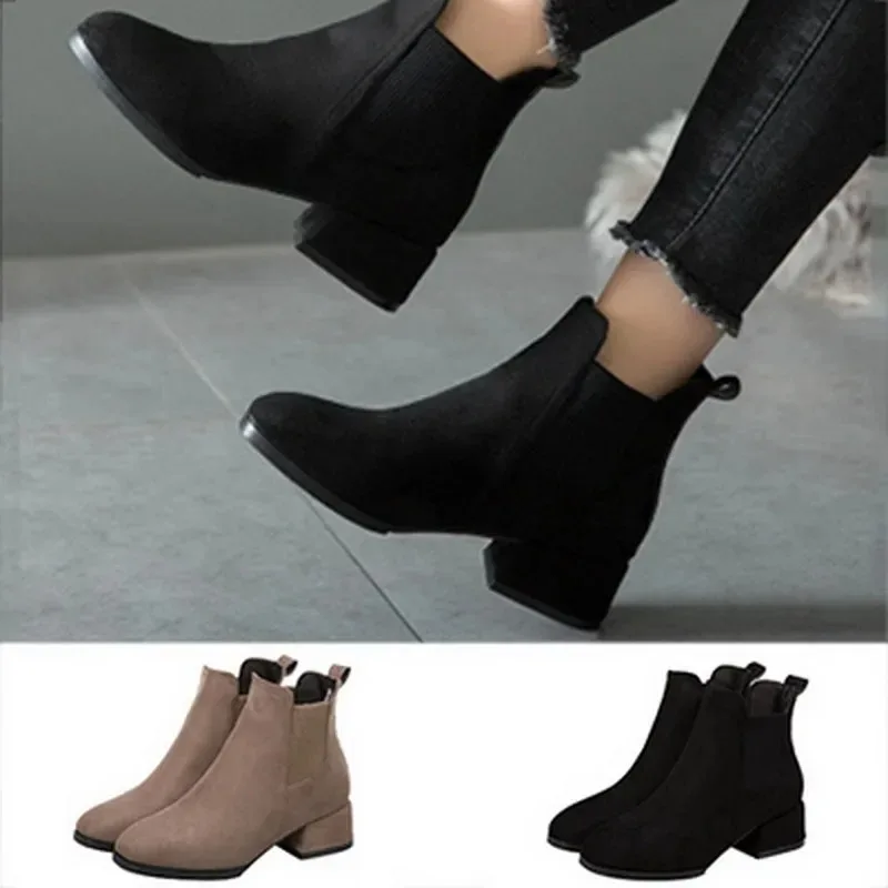 Bottines Chelsea Femme Élégantes à Talon Bloc pour Usage Quotidien et Urbain - Image 2