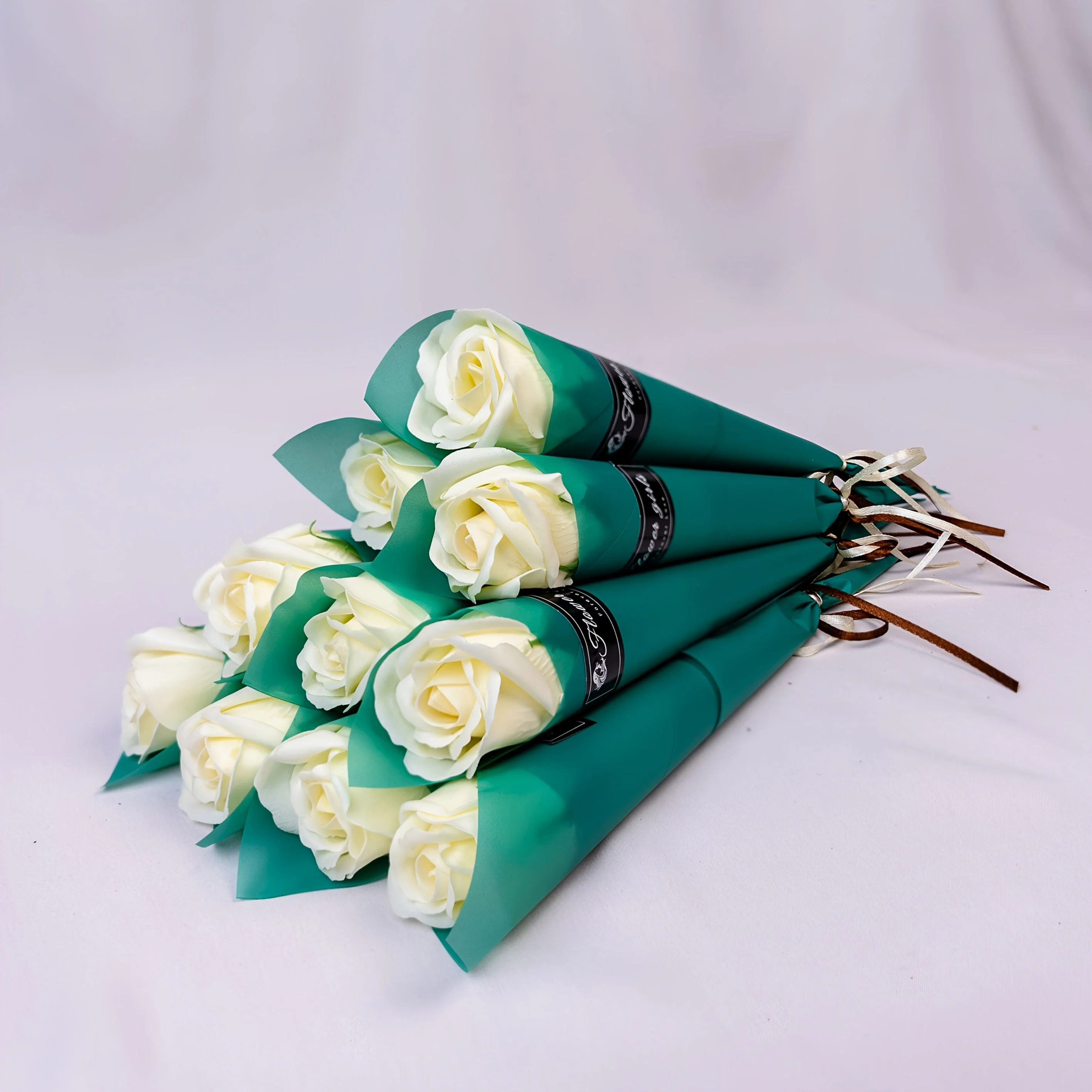 Bouquet Décoratif de Roses Éternelles pour Offrir – Style Élégant, Idéal Fête des Mères, Décoration Maison - Image 11