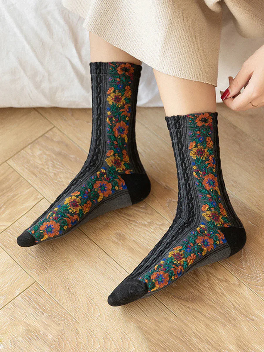 Chaussettes Femme Style Vintage à Motifs Floraux Brodés, Élégantes et Confortables pour le Quotidien - Image 3