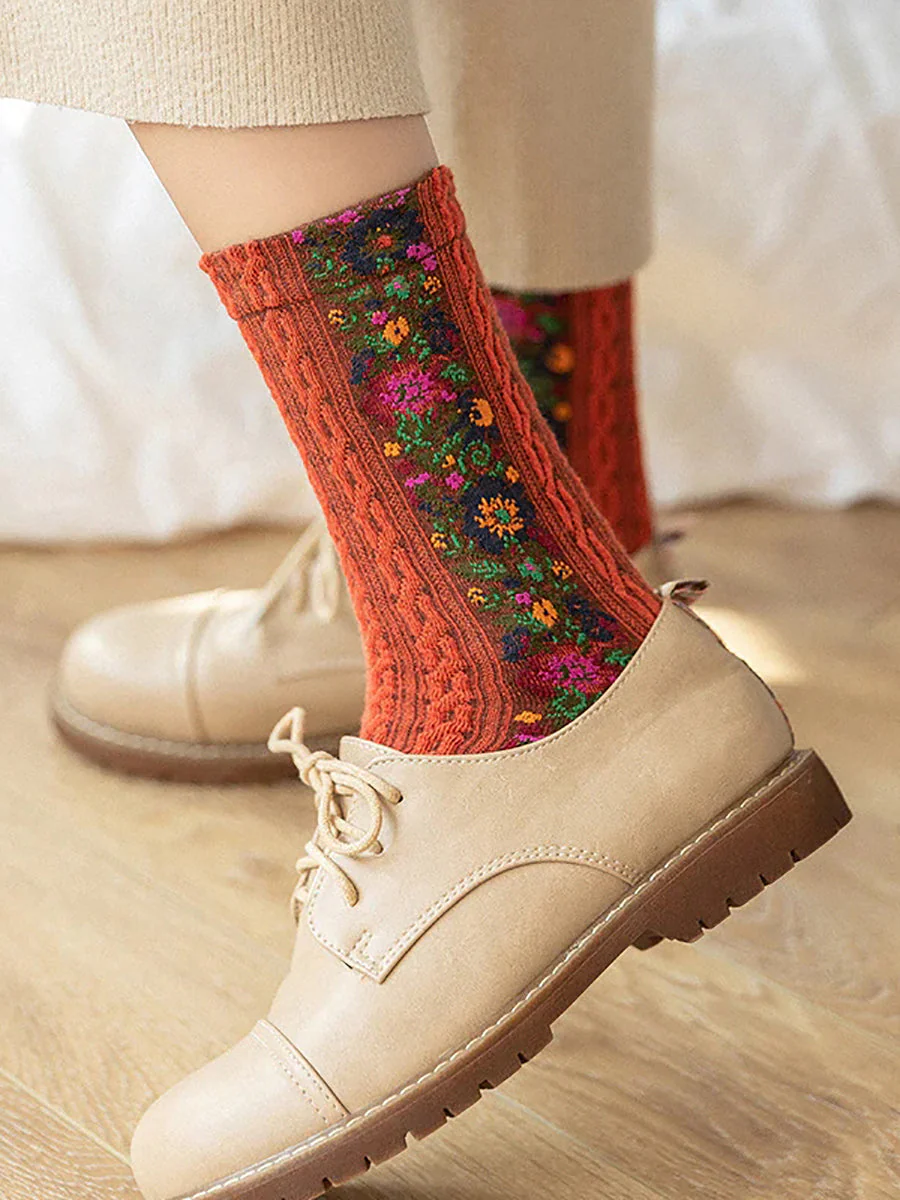 Chaussettes Femme Style Vintage à Motifs Floraux Brodés, Élégantes et Confortables pour le Quotidien - Image 4