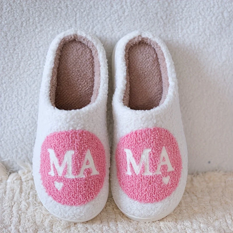 Chaussons d'intérieur femme style cocooning motif MAMAN pour détente maison - Image 2