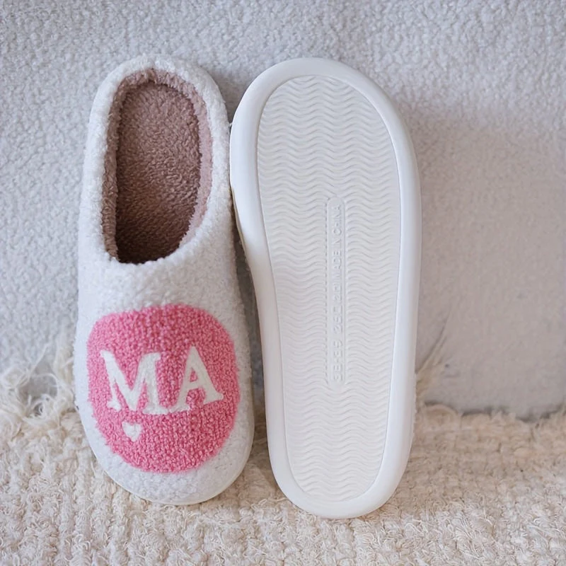 Chaussons d'intérieur femme style cocooning motif MAMAN pour détente maison - Image 5