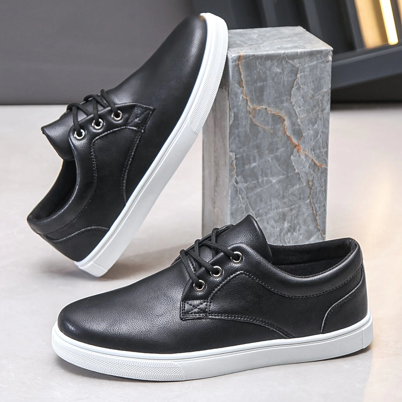 Chaussures décontractées homme style urbain à lacets pour usage quotidien - Image 4
