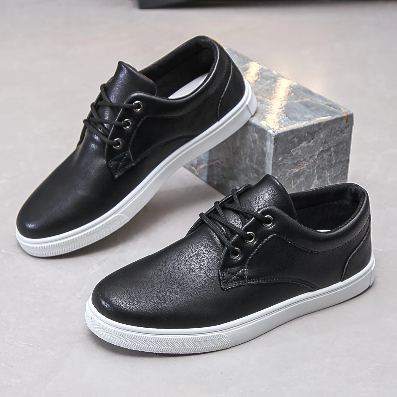 Chaussures décontractées homme style urbain à lacets pour usage quotidien - Image 9