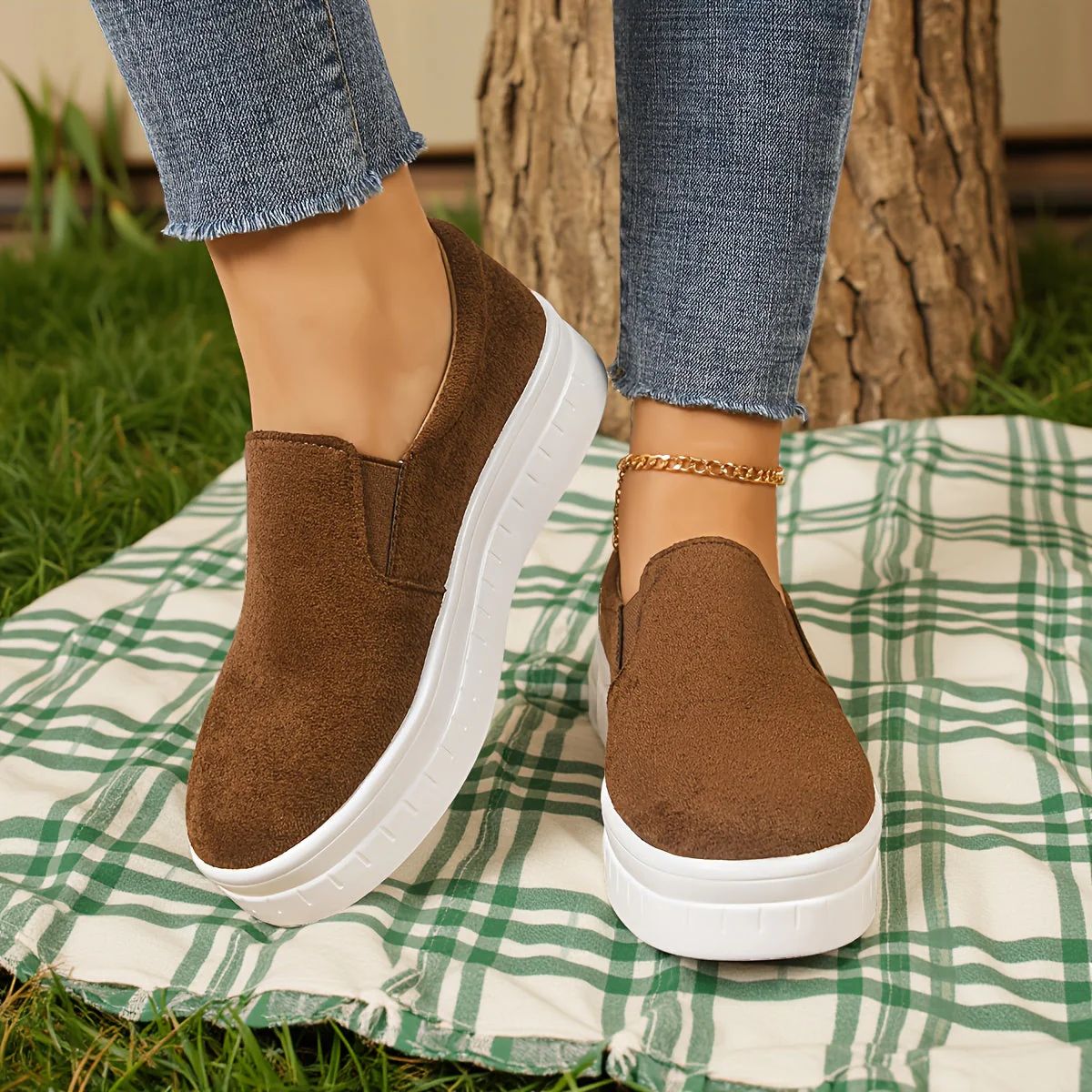 Chaussures femme slip-on plateforme style décontracté élégant pour printemps - Image 2