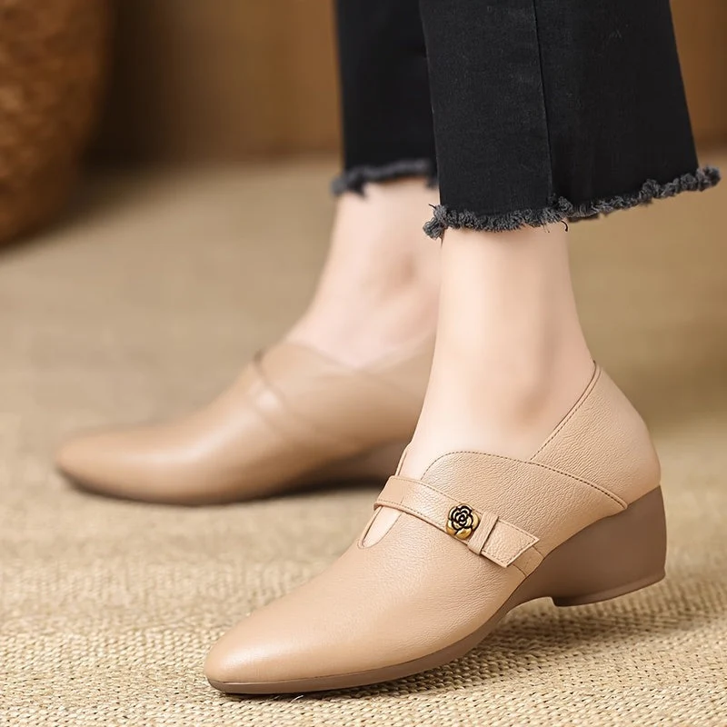 Chaussures vintage à talon bas pour femme style Mary Jane élégantes - Image 3
