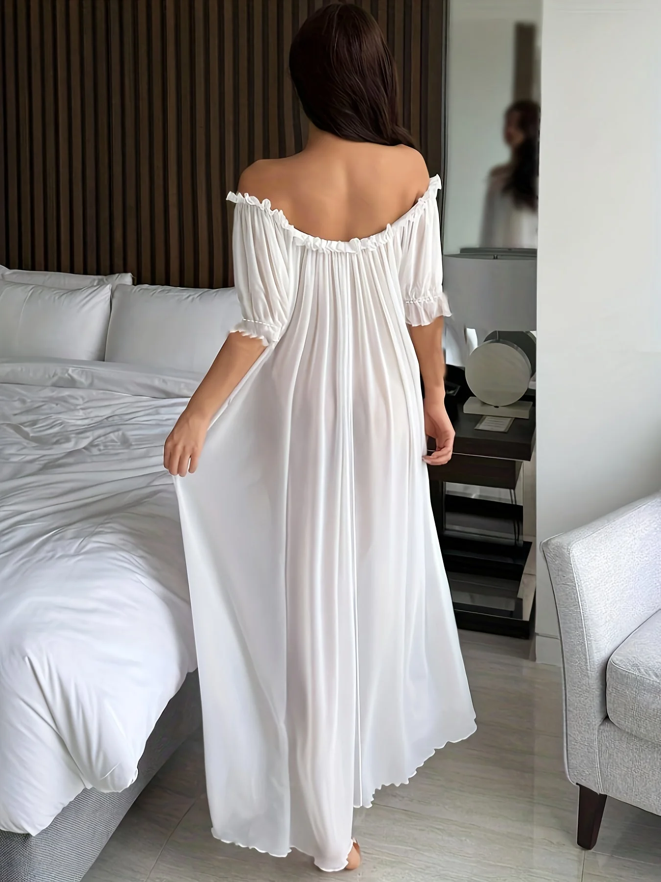 Chemise de nuit longue élégante à épaules dénudées pour femme, style romantique, usage quotidien ou détente - Image 7