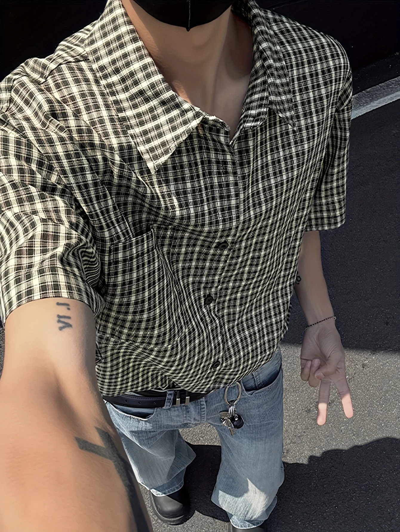 Chemise décontractée à carreaux pour homme, style ample moderne - Image 3