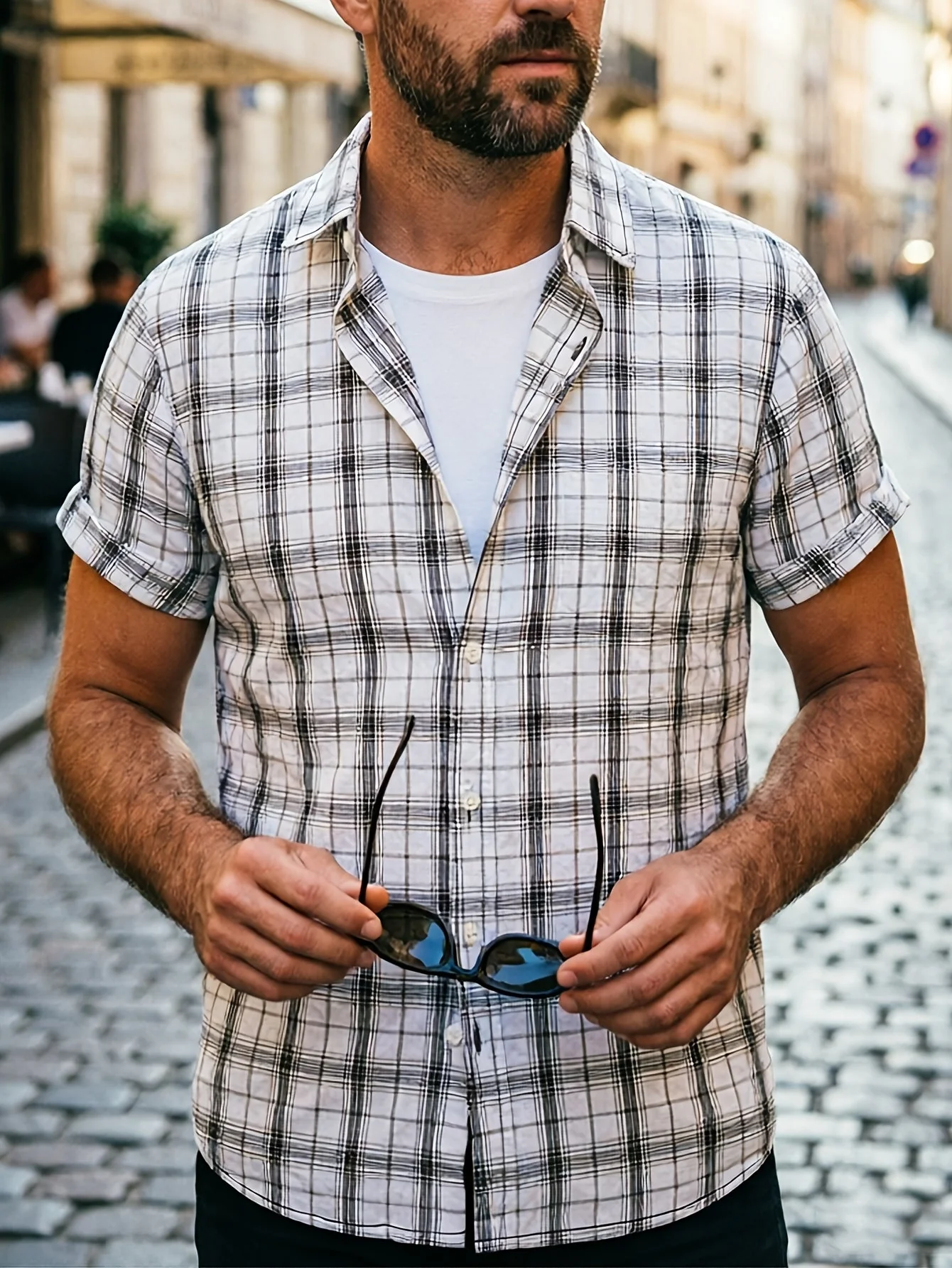 Chemise décontractée à carreaux pour homme – Style estival polyvalent - Image 2
