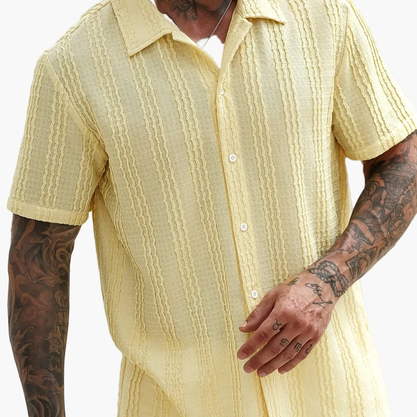 Chemise décontractée à rayures ondulées pour homme – Style estival tendance, idéale pour les sorties et les week-ends - Image 11