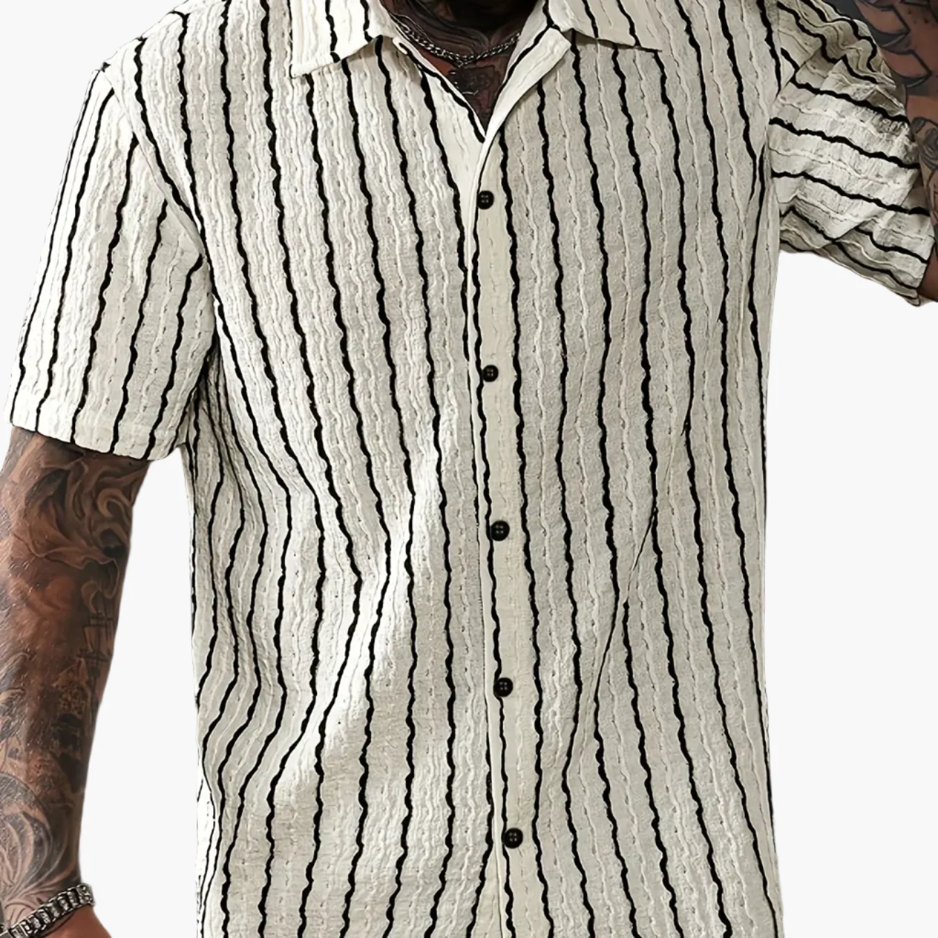 Chemise décontractée à rayures ondulées pour homme – Style estival tendance, idéale pour les sorties et les week-ends - Image 17