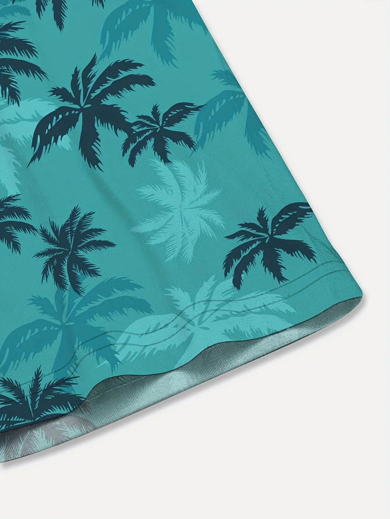 Chemise hawaïenne décontractée pour homme à imprimé palmiers – parfaite pour l'été et les vacances - Image 4
