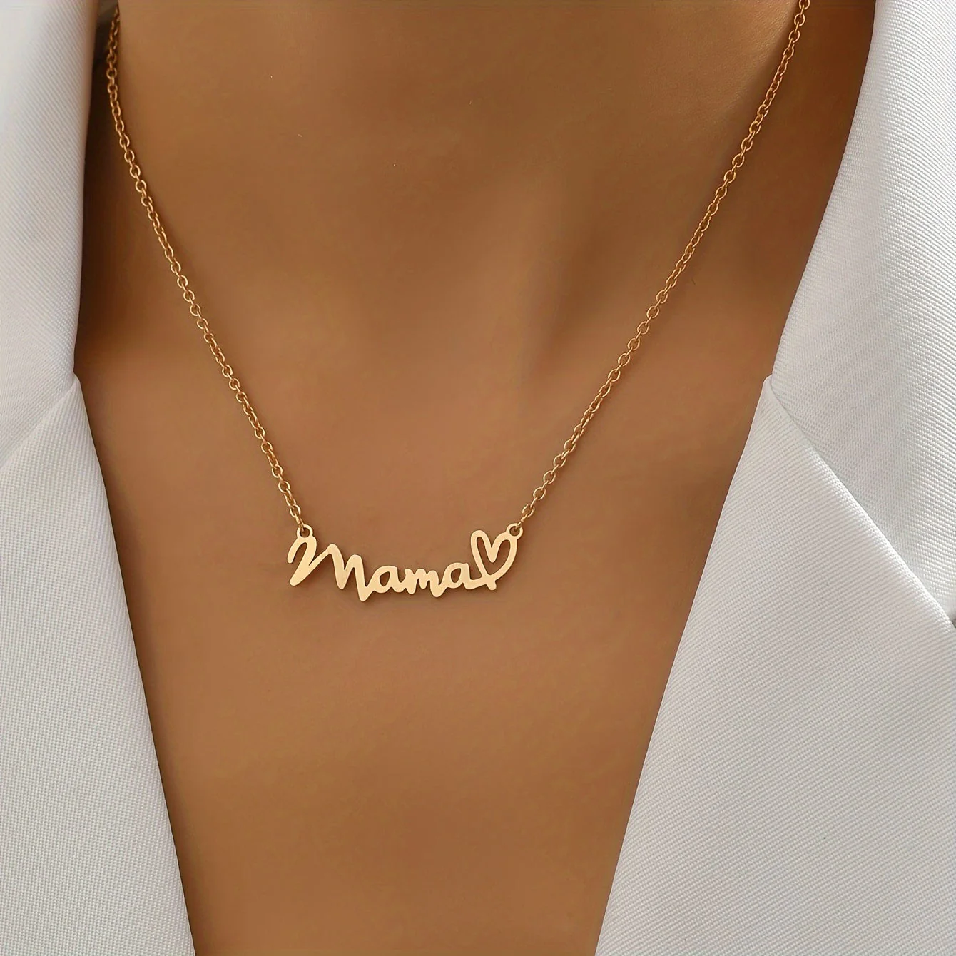 Collier Femme Script Écriture « Mama » avec Cœur – Bijou Élégant Cadeau pour Maman - Image 5