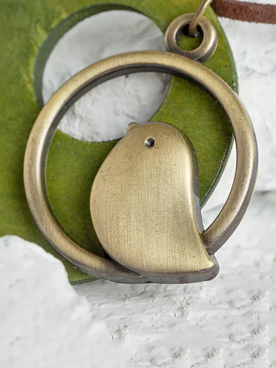 Collier Pendentif Rond Style Rétro Unisexe pour Cadeau ou Voyage - Image 12