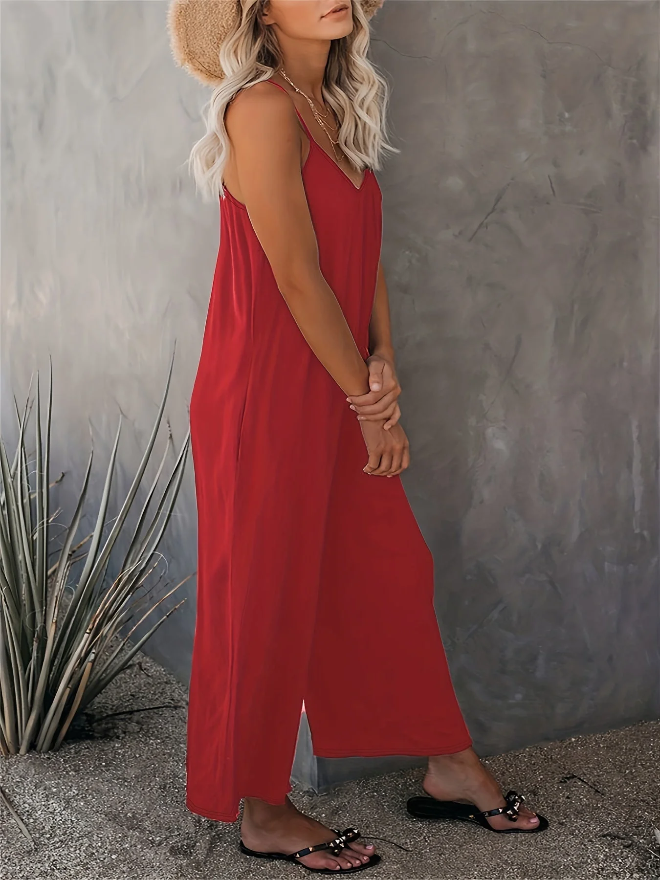 Combinaison ample décontractée femme style été à bretelles fines et poches – Look chic et confortable pour vacances ou ville - Image 3