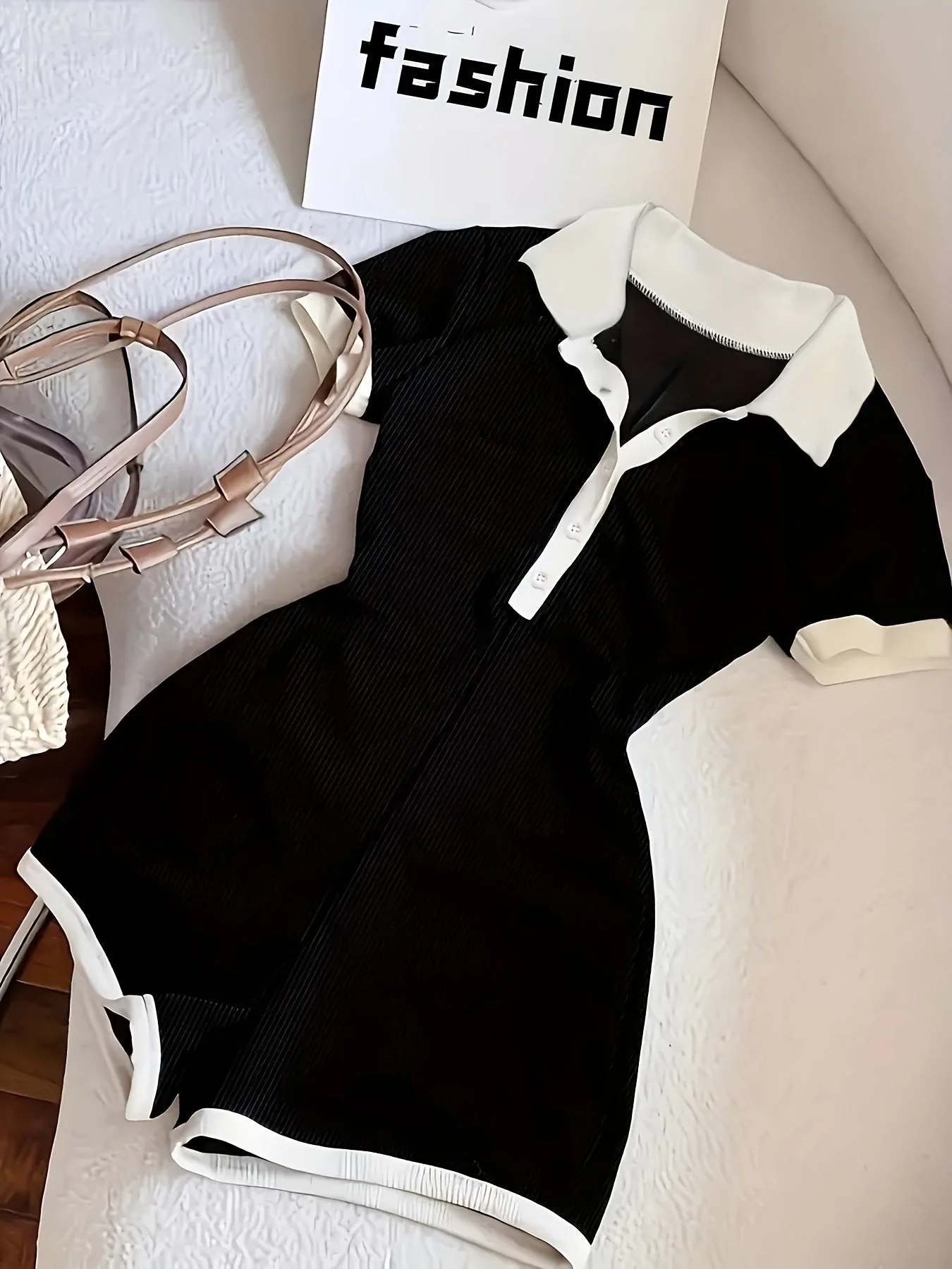 Combinaison élégante pour femme à col polo style décontracté chic - Image 6