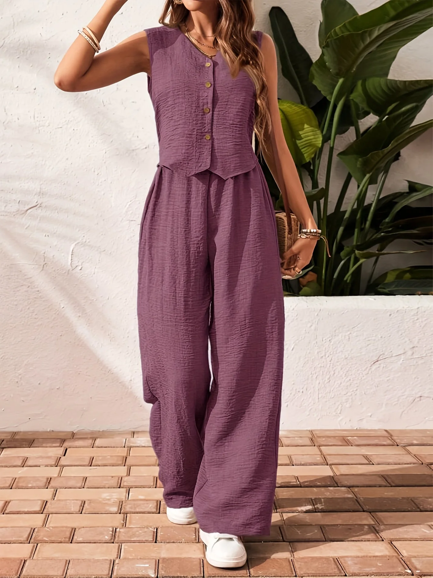 Combinaison élégante sans manches style gilet pour femme – Look chic et décontracté - Image 3