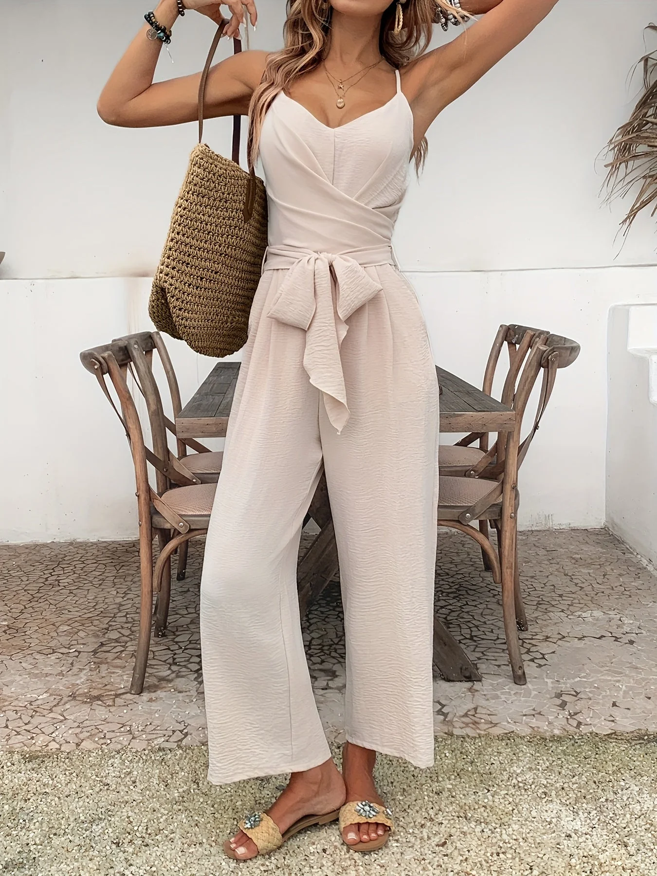 Combinaison pantalon élégante à fines bretelles pour femme, style chic printemps-été - Image 11