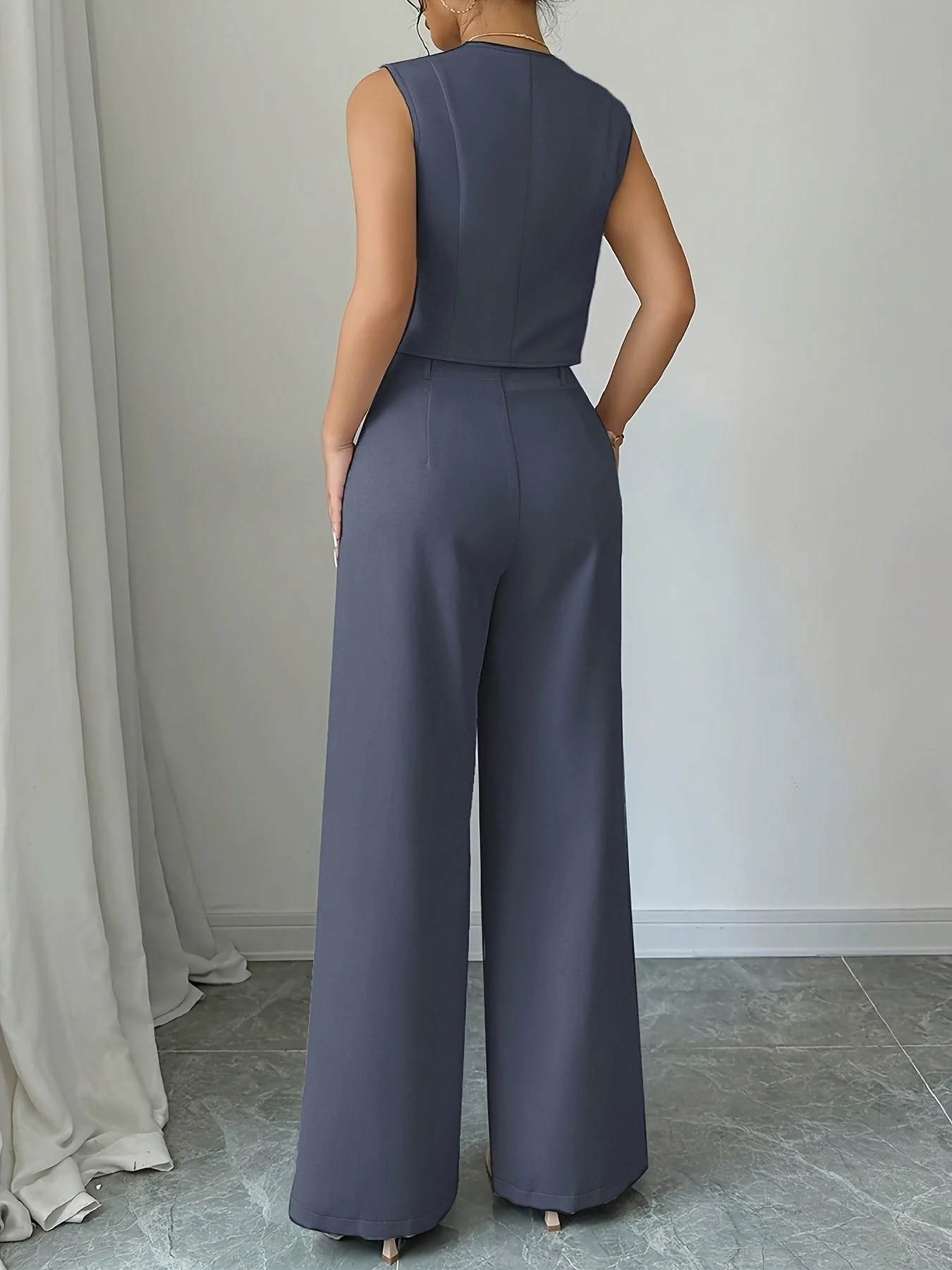 Combinaison pantalon tailleur élégante femme style business chic - Image 4