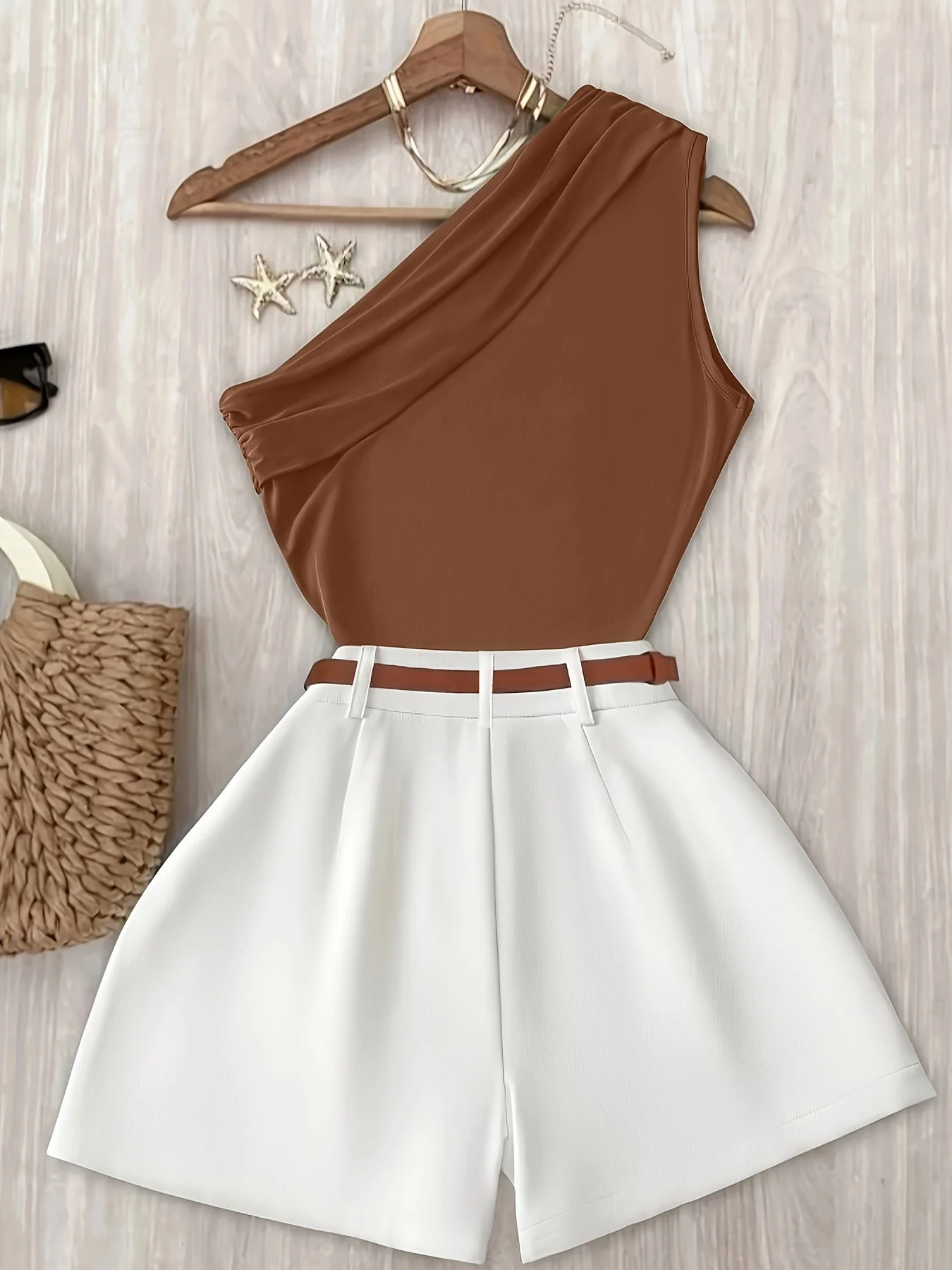 Combinaison short élégante asymétrique pour femme, style chic, idéale printemps-été - Image 8