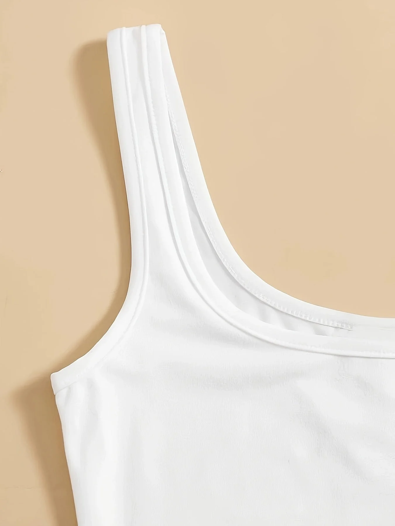 Débardeur femme style sport à dos croisé pour le printemps et l'été - Image 4