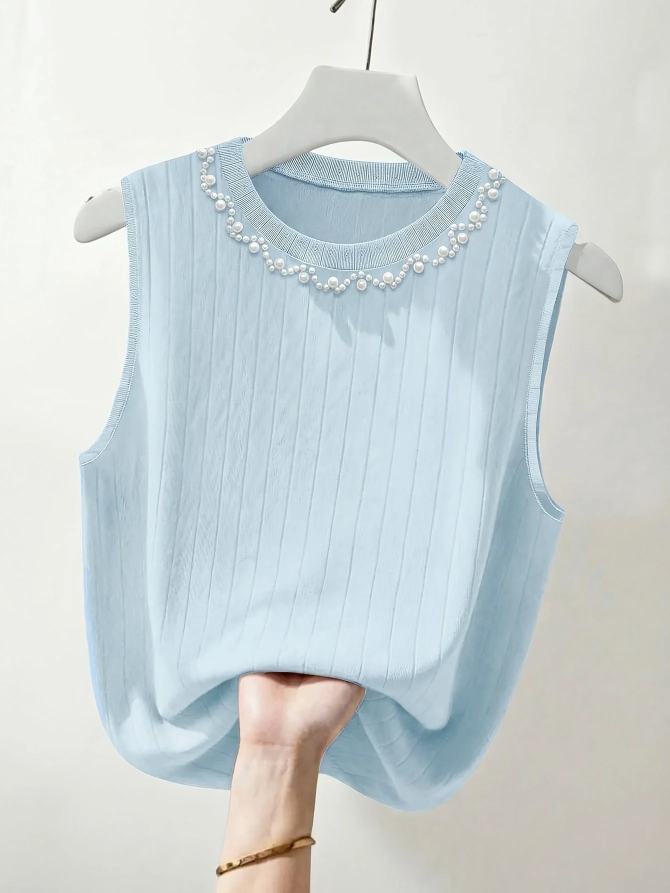 Débardeur sans manches élégant femme style perlé col rond pour sorties ou bureau - Image 2