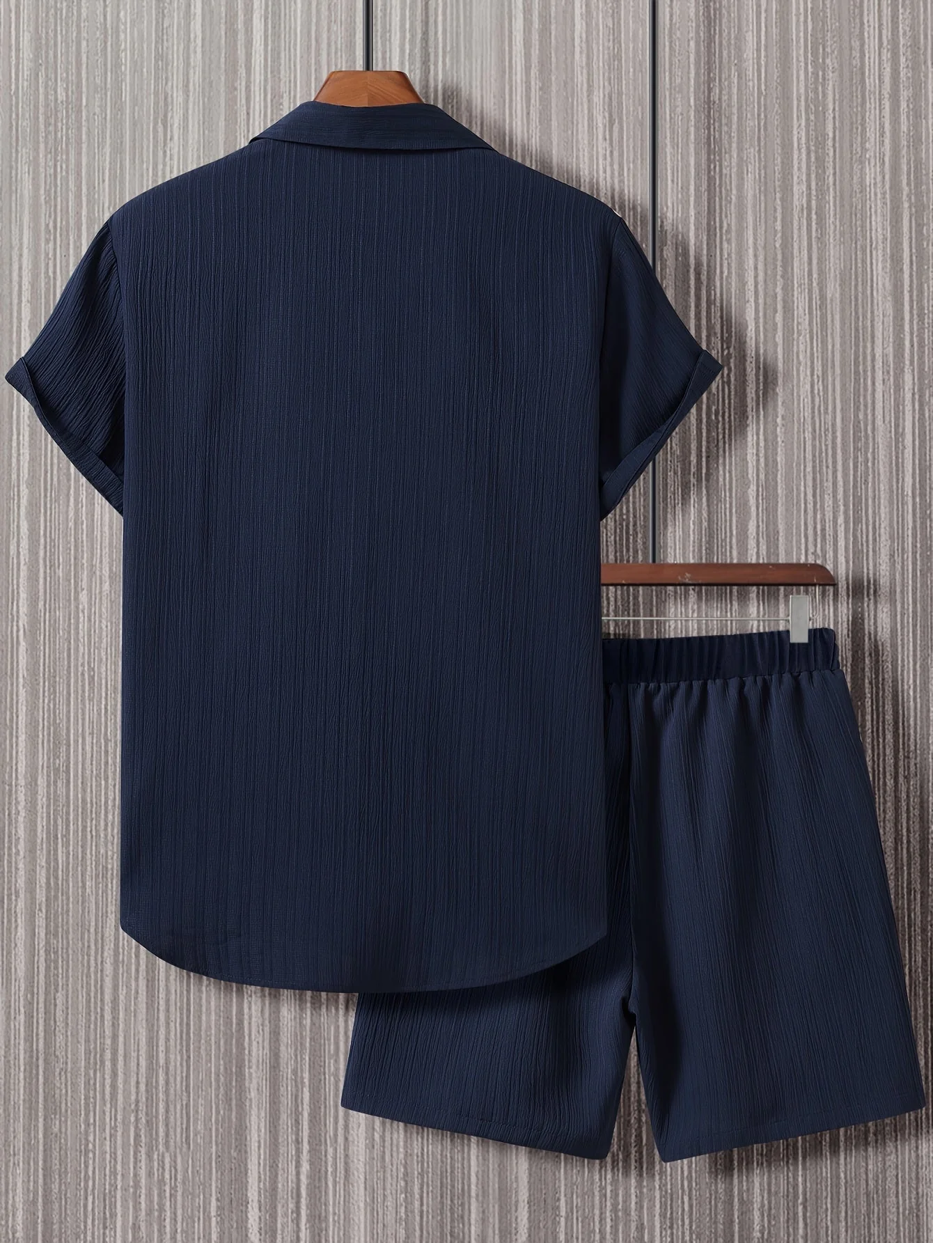 Ensemble décontracté estival pour homme, chemise à manches courtes et short, style urbain, idéal pour l'été - Image 8