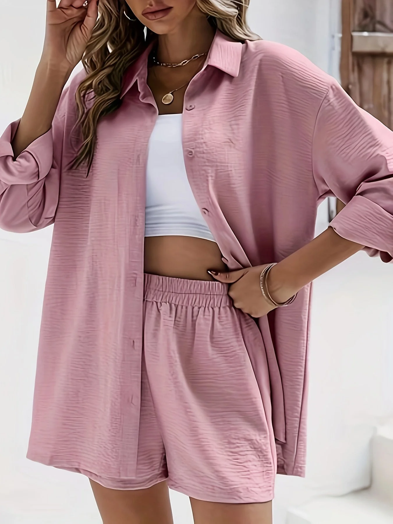 Ensemble décontracté femme 2 pièces chemise ample et short taille élastique pour l'été - Image 9